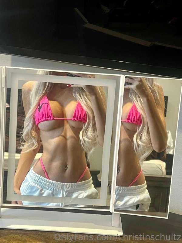 My abs looking amazing as always, want to know how I keep th..