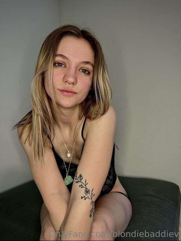 blondiebaddiev main image