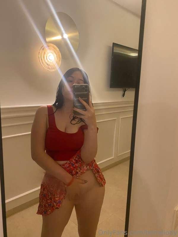 How many times a day would you go down on me? 👅
