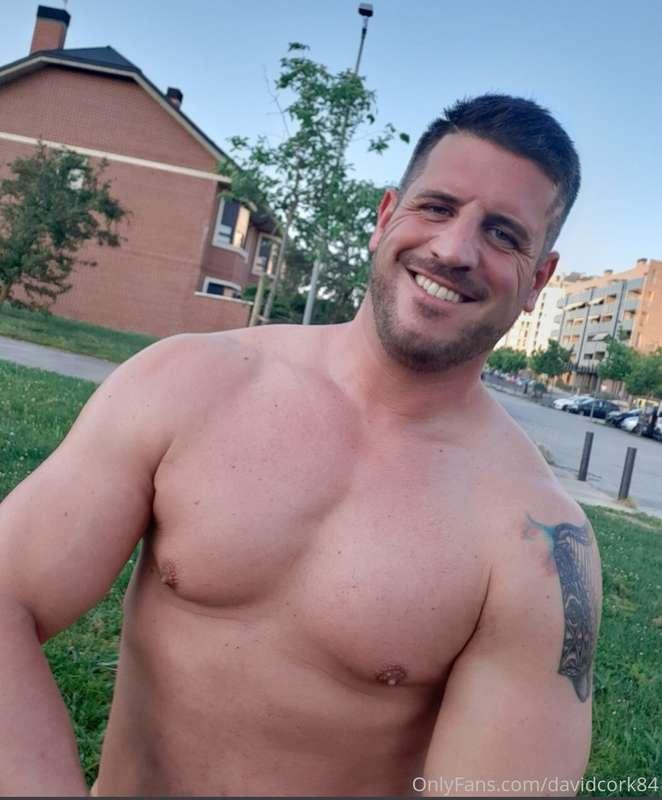 Dont forget. Next friday i will do show in live in @onlyfans..