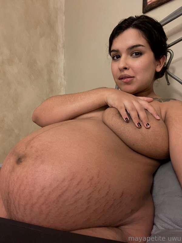 First fan to tip me $500 gets all of my pregnancy videos sen..