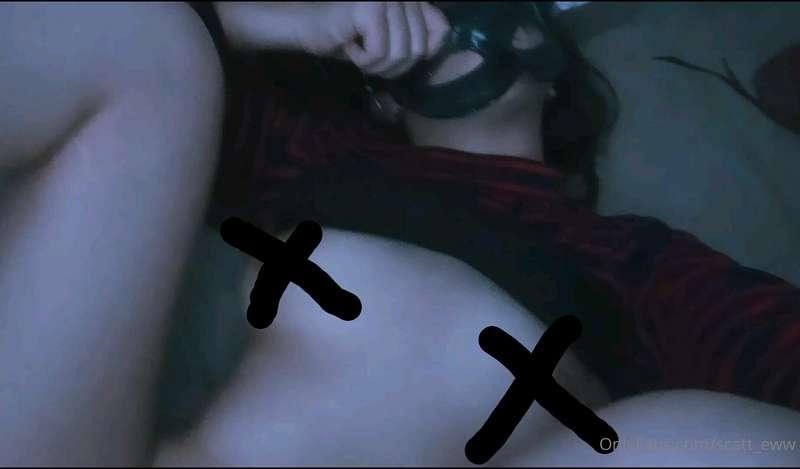 The night brings out my hot side, I like to use my toys and ..