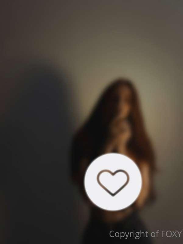 💌 ***MISSED MY MESSAGE?*** 💌
Artistic ***TOPLESS*** 💙