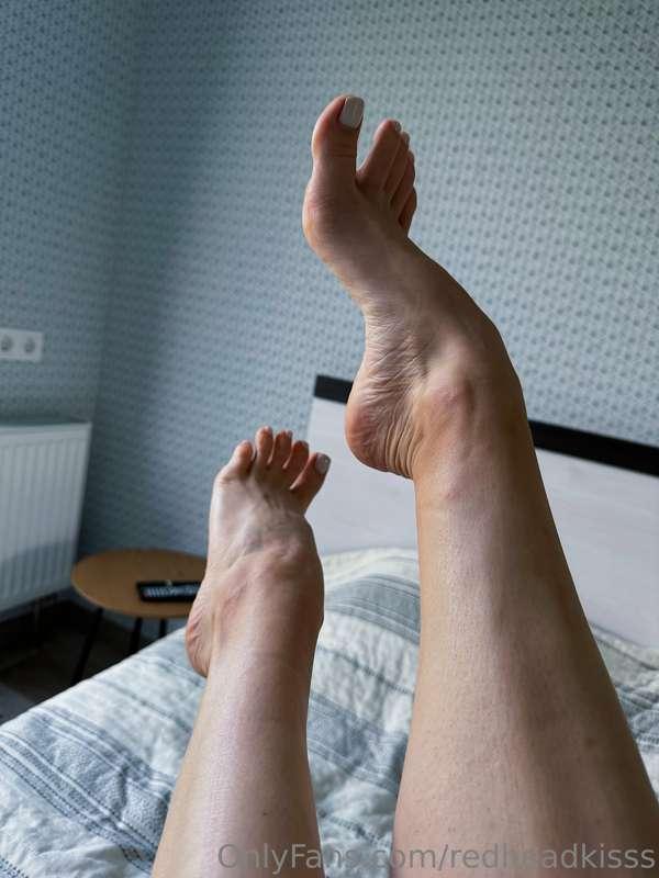 I'm lying here thinking: are there any foot fetishists among..