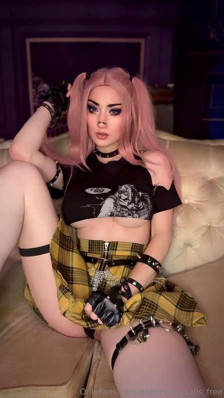 Mira bundle! This set includes all of my nude photos and my ..