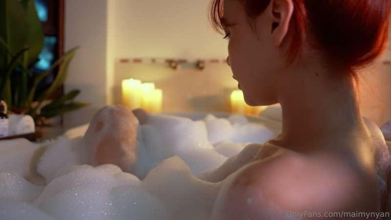 A bath together would be nice 🫧