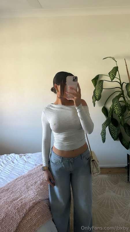 Todays fit 🤍
