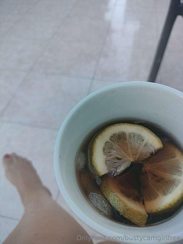 Hangover... having some pepsi with lemon to cure..🙈🙈