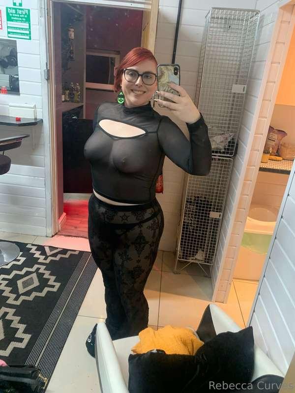 curvesrebecca69 image #0