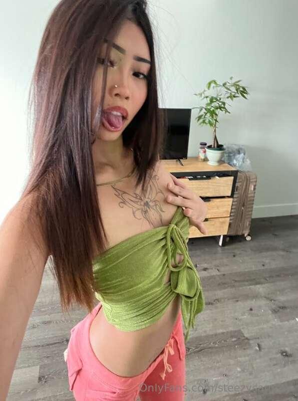 tell me ur nastiest fantasy about me 💋