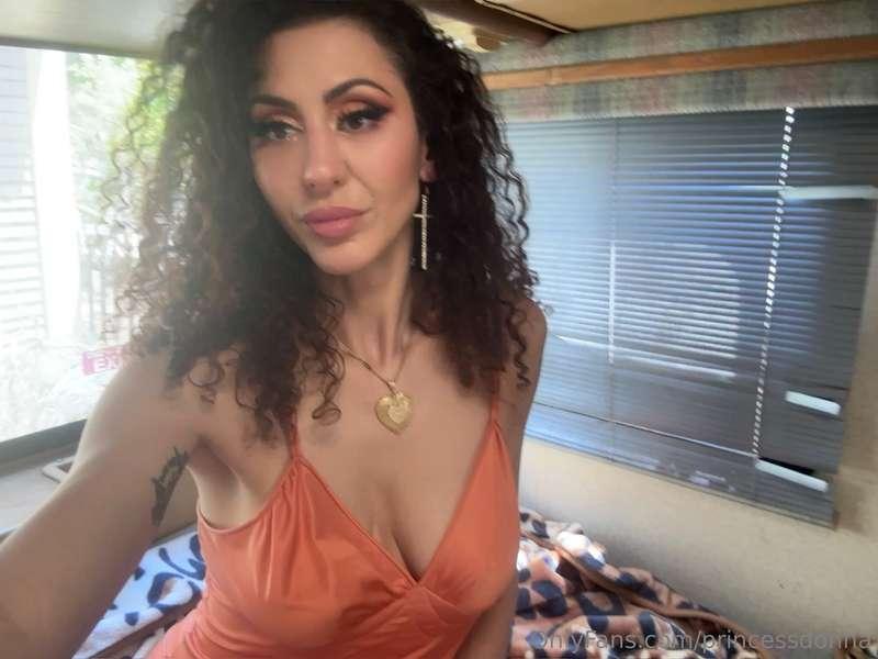 Cum and JOIN my VIP @princessdonnavip unlock all the fun I’v..