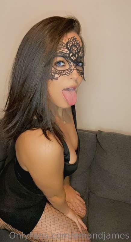 😈💦