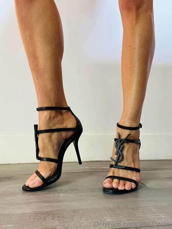 Step into your power with every heel click✨