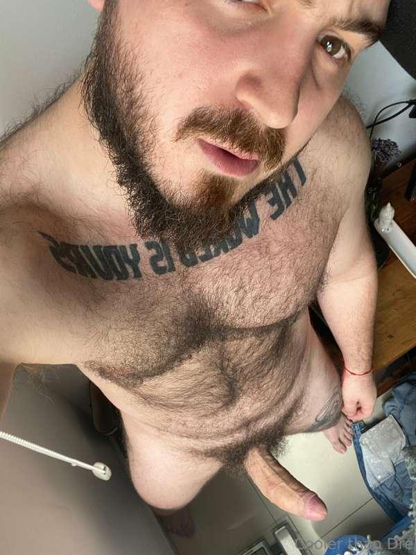 horny as fuck

where are holes to fuck?