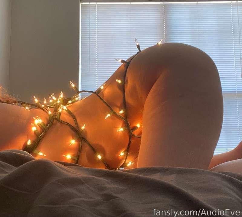 Christmas may be over, but I'm still tied up in you ✨