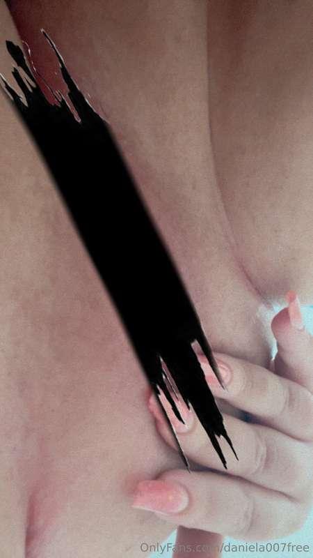 Tu ai văzut o necenzurată? 😮 Intră aici : @daniela_007 