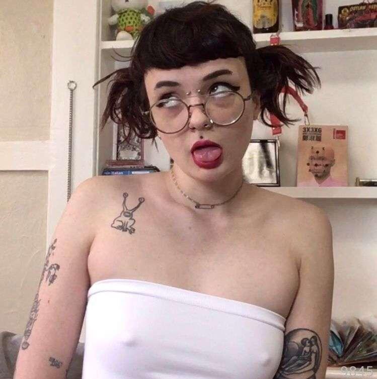 lucyxxxbot image #2
