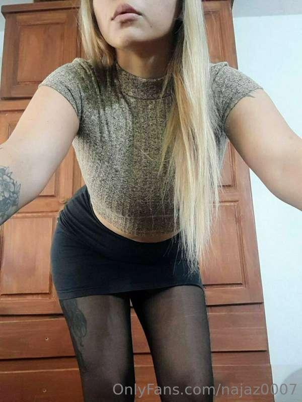 This Latina slut @blondelove31 with a juicy ass 😍.
She loves..