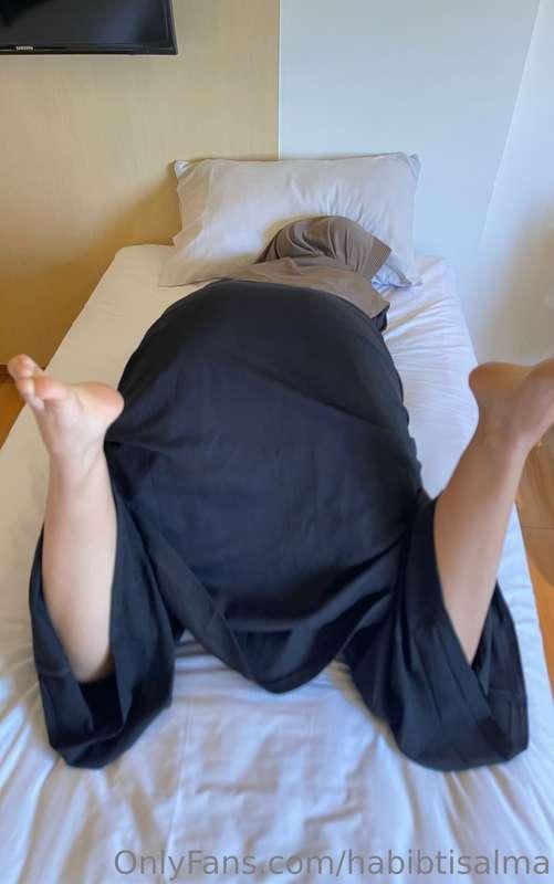 Will you pull away and fuck me immediately when you see this..
