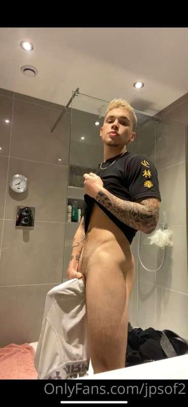 Ask about joining my vip to see all my exclusive content😼🙈