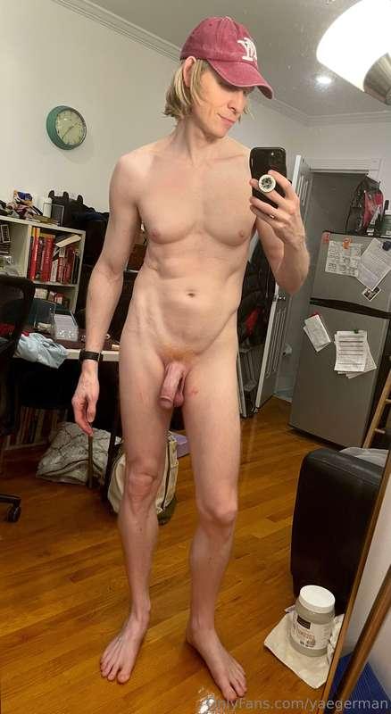 Weekly body check, Hat Edition 😜