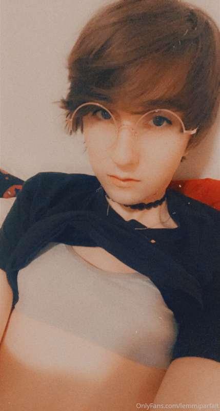 guess who got a death threat and now is afraid to post her n..