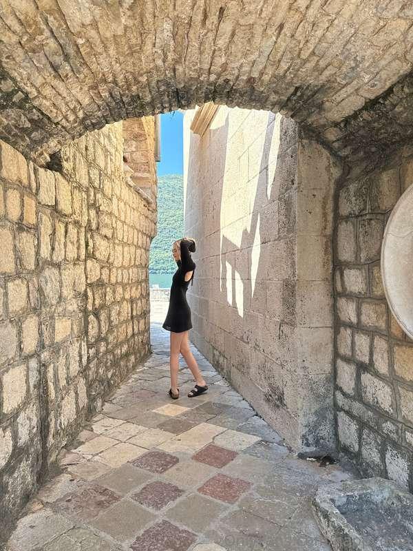 Architectural monuments are living witnesses of history, cul..