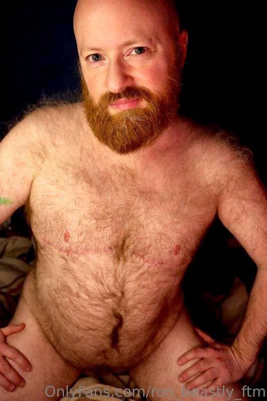 Anyone wanna snuggle?