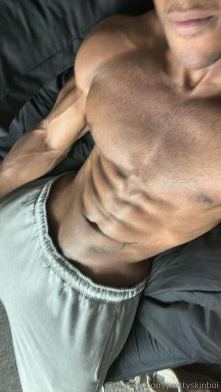 prettyskinboi main image