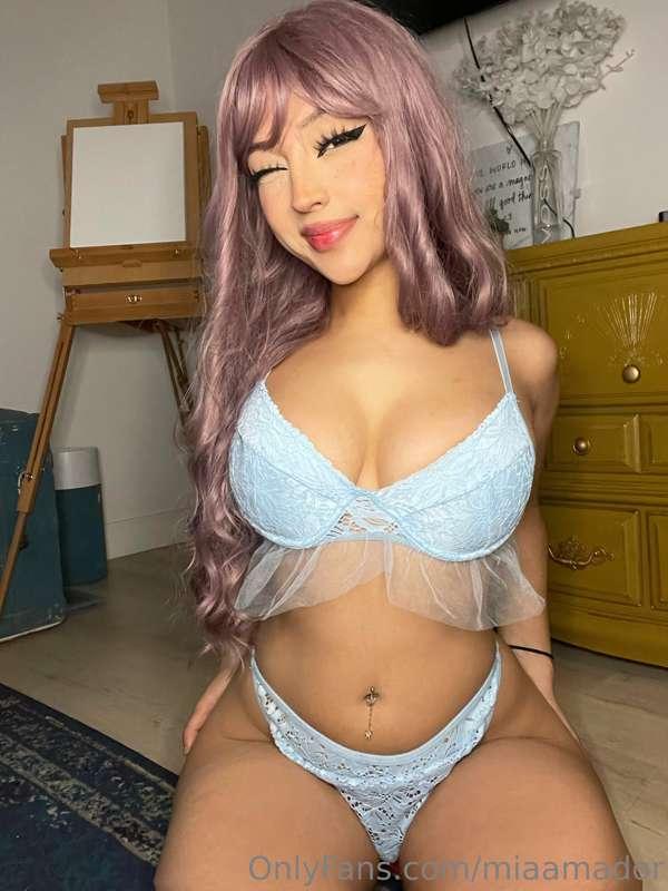 Would you be able to draw me if I posed for you? 😜
