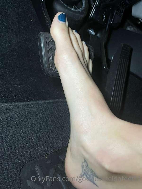 goddesszeldafeet11 image #1