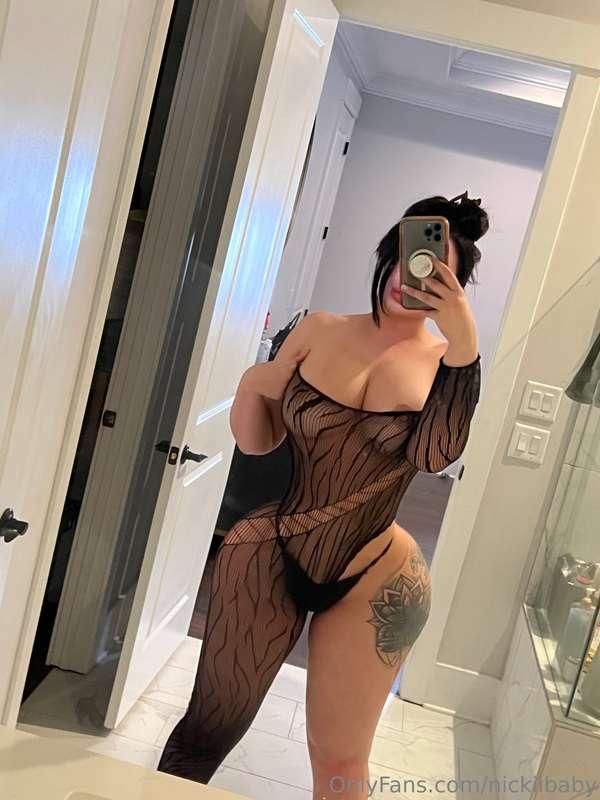 Just filmed new content 🥵 with this outfit 🔥