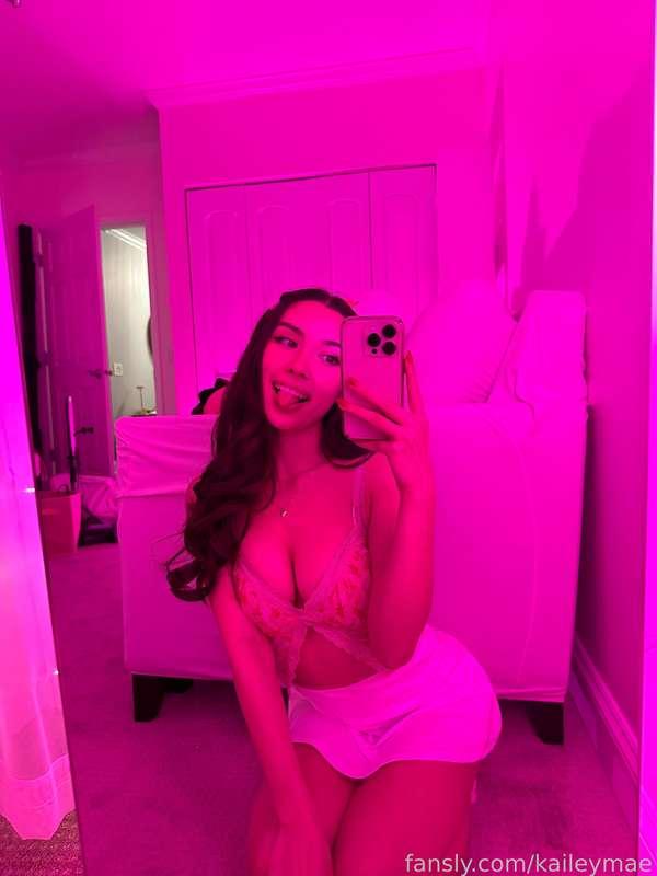 kaileymae image #1