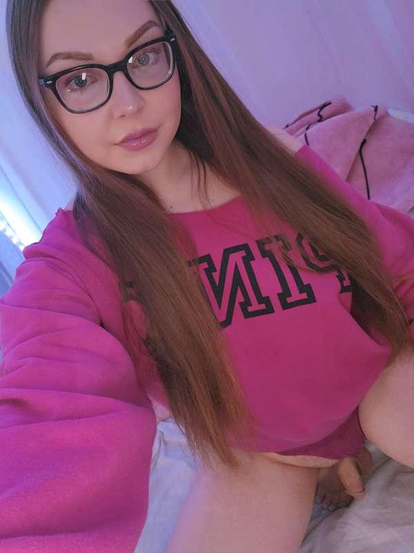 cozy in pink. 🌸