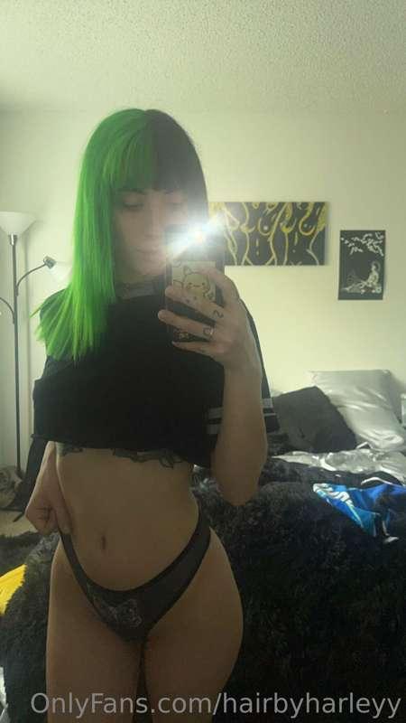 Hi there 💚🖤💚
