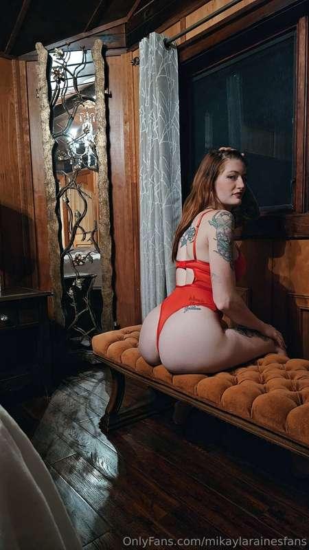 Took a lil Christmas 🎄 🔥 album for my tippers