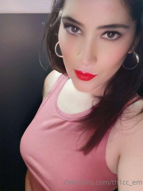 Feeling like going out tonight 💄