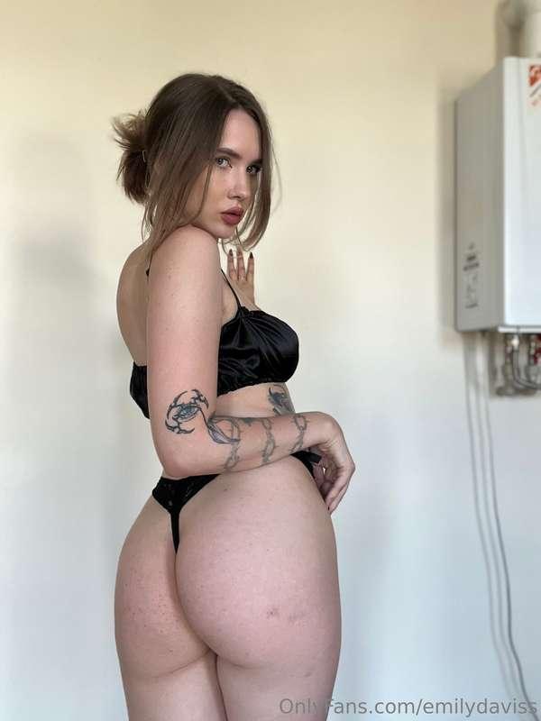 Est-ce que quelqu'un peut m'aider à enlever mon soutien-gorg..