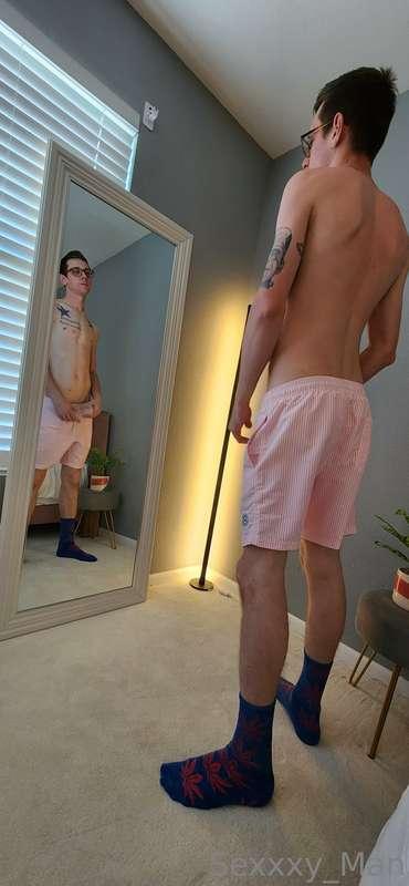 Bought some new swim trunks 😘