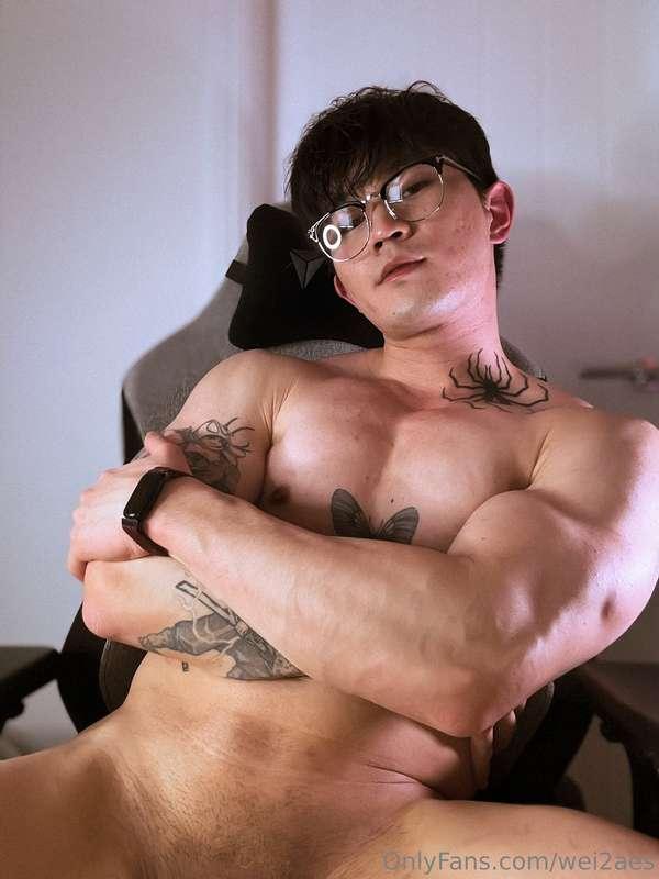 Bad guy pose😈