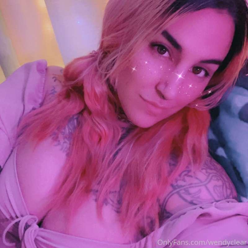 still alive 🥰❤️ working on my overall health rn and will res..