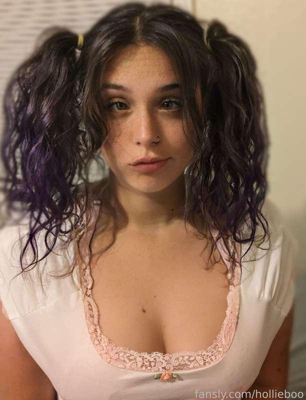 hollieboo image #6