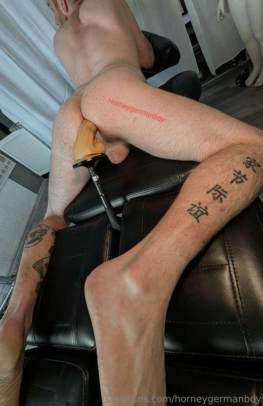 horneygermanboy image #1