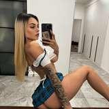 alexis_is
