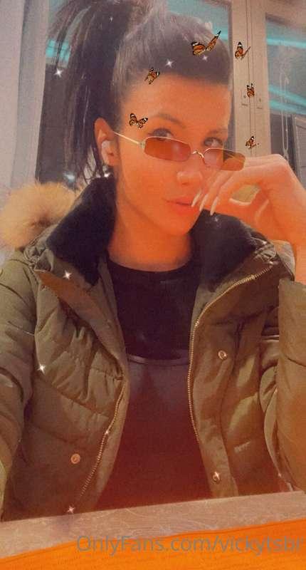 😎