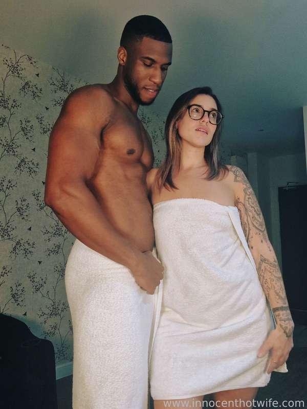 Trying not to look at @blackmagicmodel so I didn't get too distracted and pounce on him 😅

