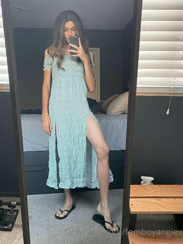 I have my spring clothes ready! 😄