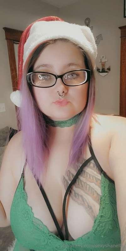 Taste this pussy 😈 be my Mr Claus