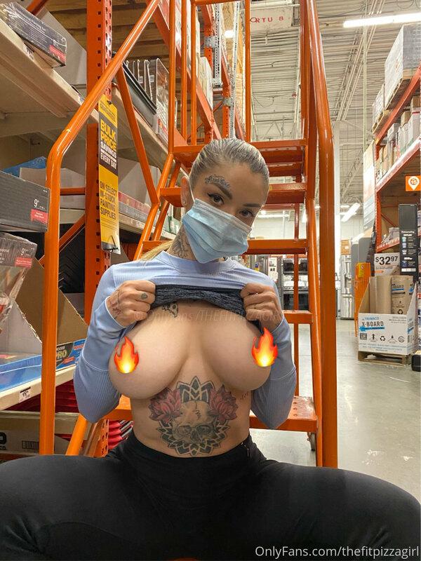My pussy is always wet and ready to do anything extra you ma..