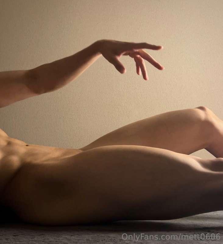 Hand movements like "The Creation of Adam."